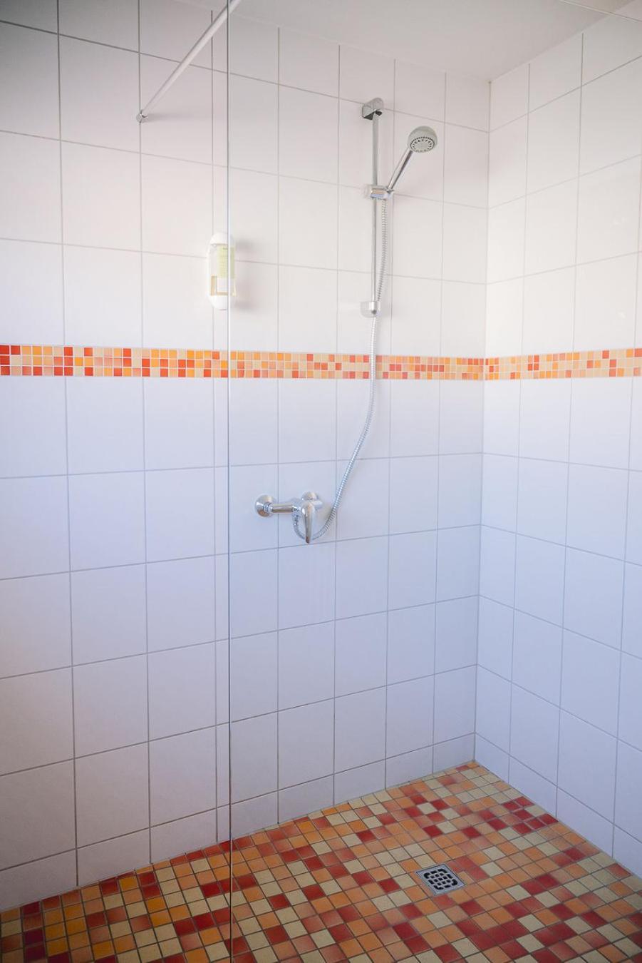 Hotel Landgasthof Zur Alten Scheune ツヴァイブリュッケン エクステリア 写真