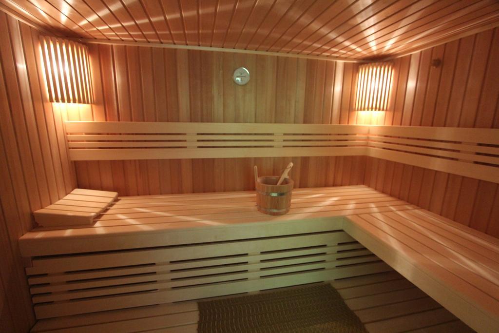 Hotel Landgasthof Zur Alten Scheune ツヴァイブリュッケン エクステリア 写真