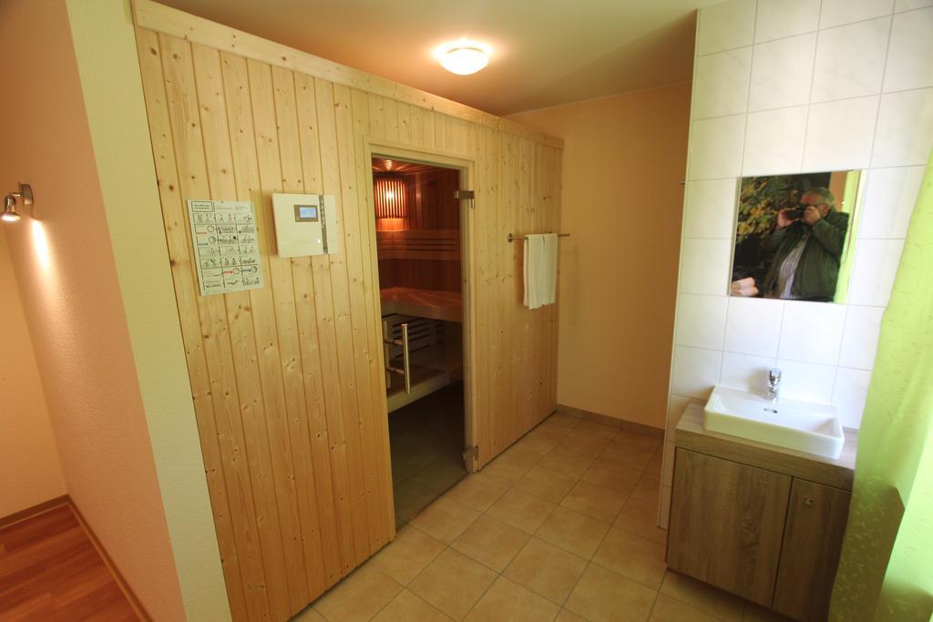 Hotel Landgasthof Zur Alten Scheune ツヴァイブリュッケン エクステリア 写真